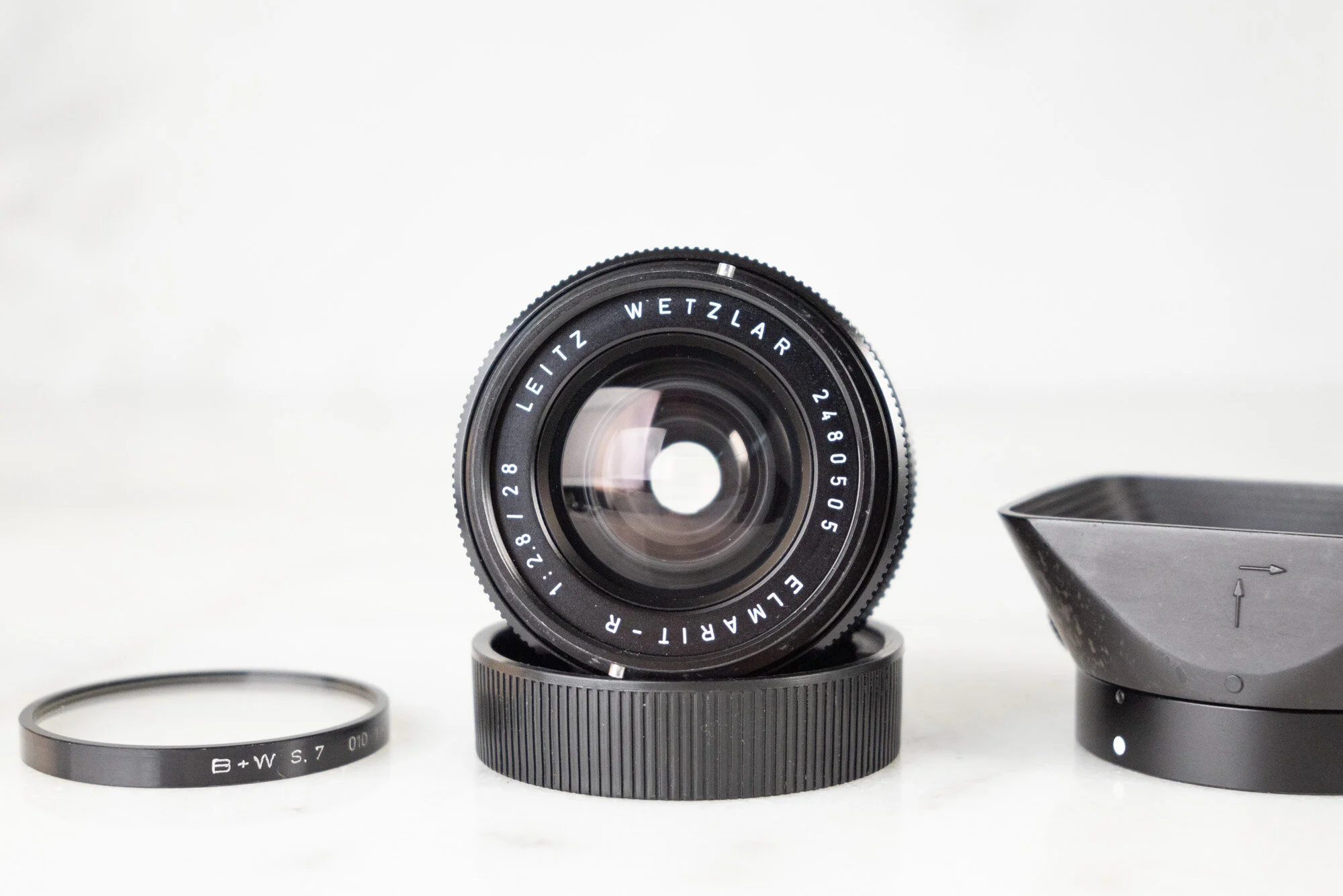 Leica Leitz Wetzlar Elmarit R 28mm F/2.8 Two Cam Fast Prime Lens